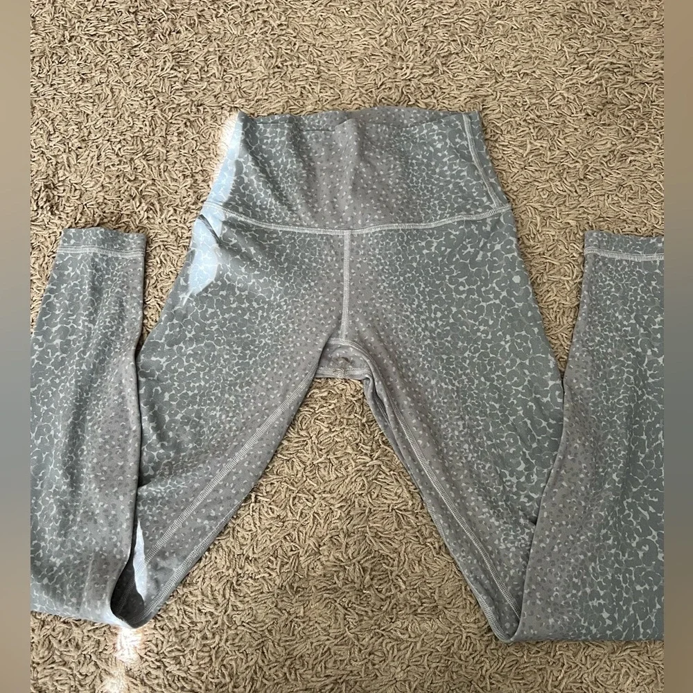 Lululemon align leggings - Picture 3 of 5